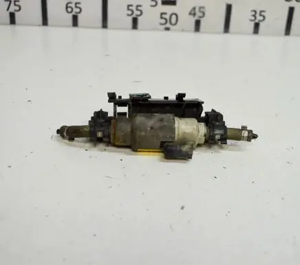 Volkswagen Touran I Webasto circulation pump for autonomous heater 