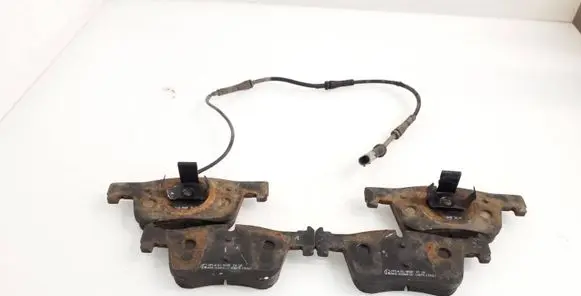 BMW 3 F30 F35 F31 Brake pads (front) 4367513N21 90R02A0010