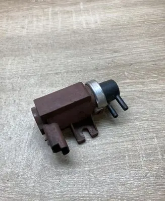 Peugeot 407 Turbo solenoid valve 9650098380 70096602