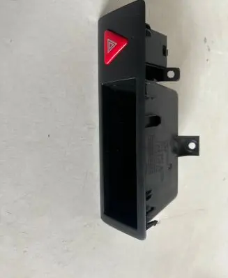 Volkswagen Transporter - Caravelle T5 Hazard light switch 7H0857925A