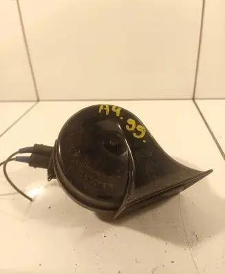 Audi A4 S4 B5 8D Horn signal
