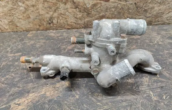 Hyundai XG Thermostat/thermostat housing 39540ZBQ