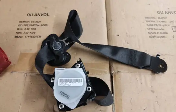 BMW X5 E70 Front seatbelt 305537499001AF 0713E3T2T7
