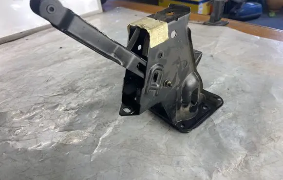 Seat Ibiza III (6L) Brake pedal bracket assembly 6Q1721058R 6Q1721115D
