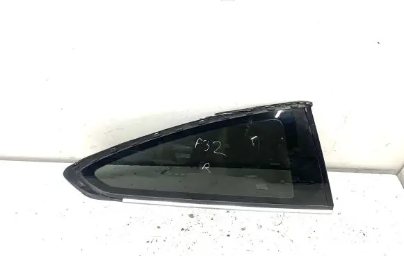 BMW 4 F32 F33 Rear vent window glass 1234567