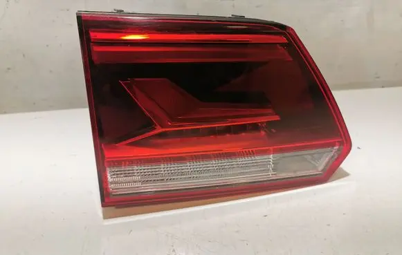 Volkswagen Atlas Tailgate rear/tail lights 3CN945093D