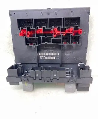 Audi TT TTS Mk2 Fuse module 8p0907279k