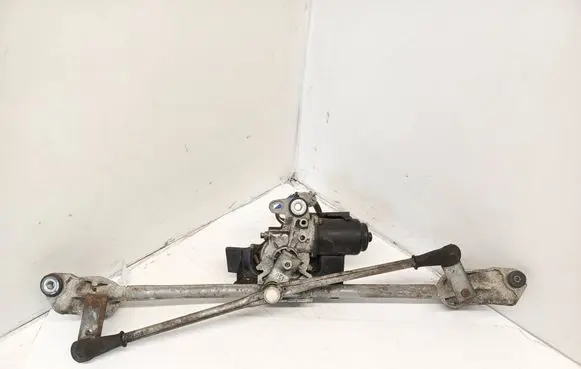 Suzuki Swift I Wiper motor 3810063J60 061107