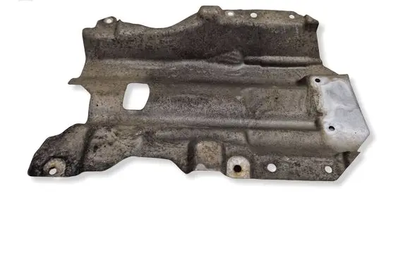 Land Rover Discovery Sport Exhaust heat shield GJ329C141A R14MA