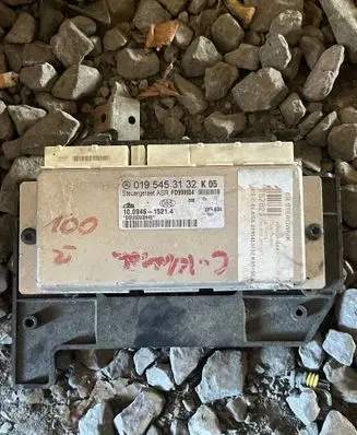 Mercedes-Benz E W210 ABS control unit/module 0195453132