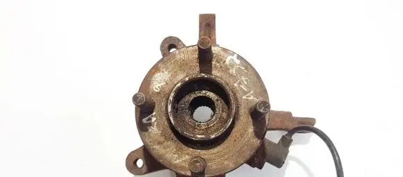 Nissan Micra Front wheel hub