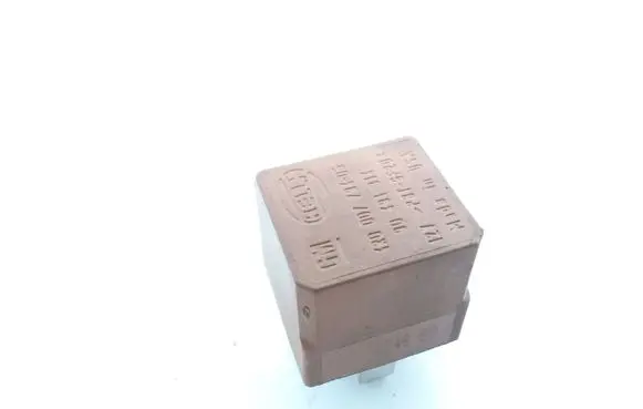 Opel Vectra B Hazard warning light relay 90491314 4RD007794