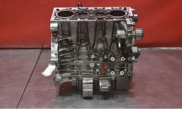 Volvo XC90 Engine block D4204T23