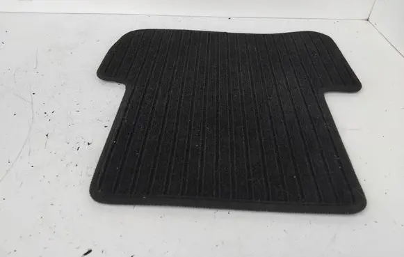 Mercedes-Benz C W204 Rear floor mat A2046840703