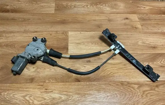 Alfa Romeo 147 Rear door window regulator with motor 467397950 05122005