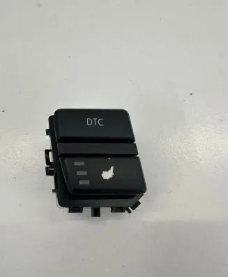 BMW 5 E60 E61 Seat heating switch 915905202 502286