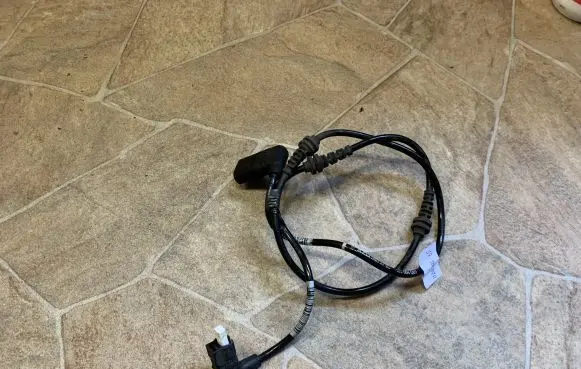 Mercedes-Benz E W213 ABS brake wheel speed sensor A2135403705