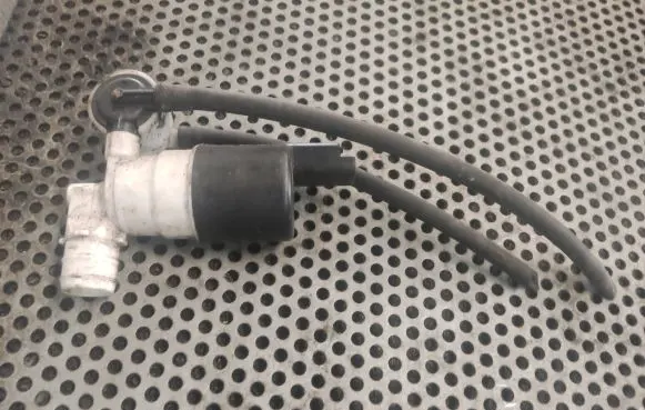 Citroen Berlingo Windscreen/windshield washer pump 9643447980 9641553880 9632984980