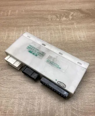 BMW 5 E39 Comfort/convenience module 6938443 608377