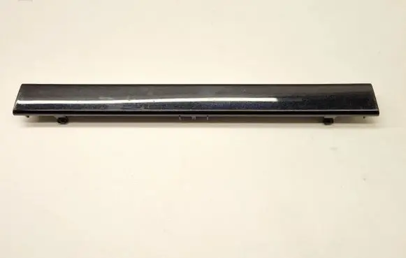 BMW 5 E39 Dashboard glove box trim 8185256