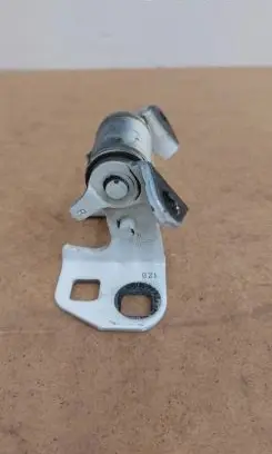 Tesla Model S Rear door lower hinge I120038 955500D