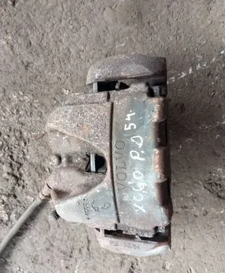 Volvo XC60 Front brake caliper