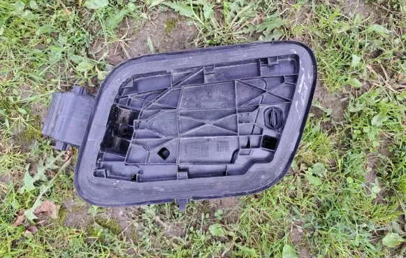 Peugeot 2008 II Electric car charge socket 9831684680 P24E