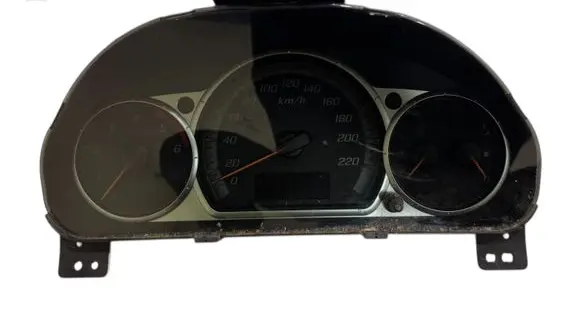 Honda CR-V Speedometer (instrument cluster) HR0333105 G311 78100