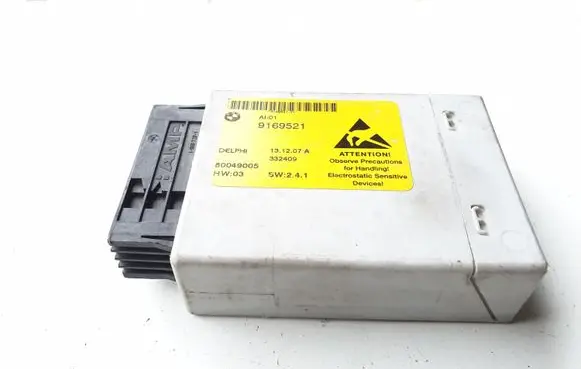 BMW 5 E60 E61 Central console control unit 9169521