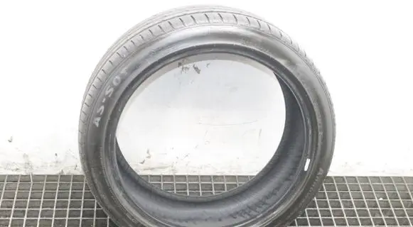 Audi TT Mk1 R18 summer tire 22540R18 ARROWSPEED