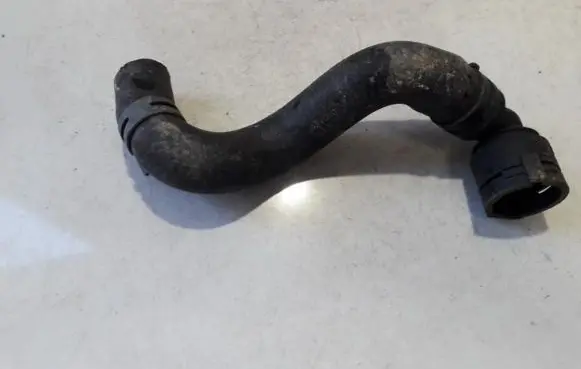 Volkswagen Golf V Engine coolant pipe/hose 122157fe