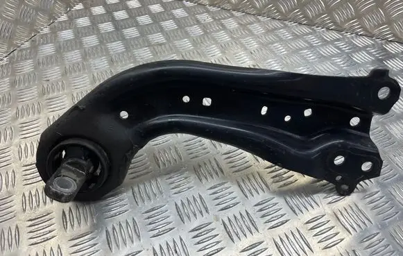 Toyota RAV 4 (XA50) Rear upper control arm/wishbone