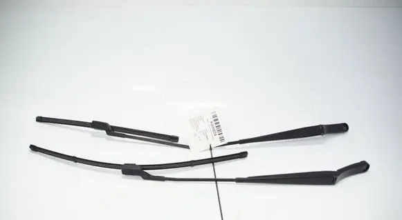 Volkswagen Caddy Front wiper blade arm 2K1955409B
