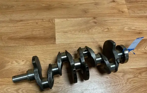 Renault Megane III Crankshaft F146226