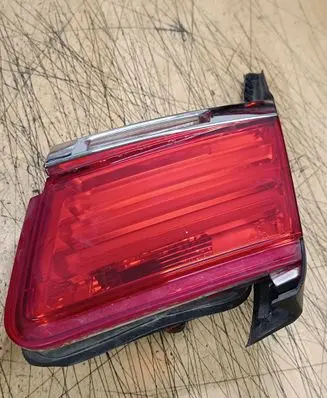 BMW 7 F01 F02 F03 F04 Tailgate rear/tail lights 7182206