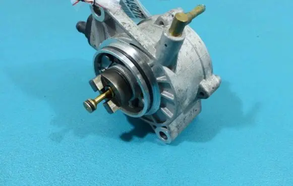 Hyundai i20 (GB IB) Vacuum pump 28810-04070 IMPRK849272