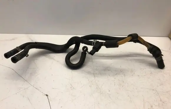 Audi A5 8T 8F Fuel line pipe 8K0201404F