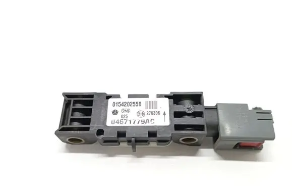 Jeep Grand Cherokee (WK) Airbag deployment crash/impact sensor 04671779AC 0154202550