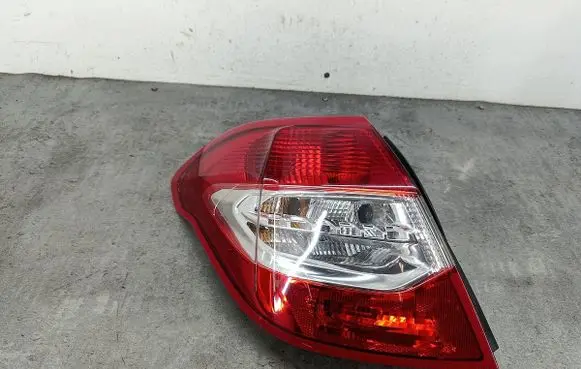 Citroen C4 II Rear/tail lights
