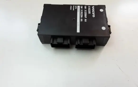 Volvo V70 Tailgate/trunk control unit/module 31352205