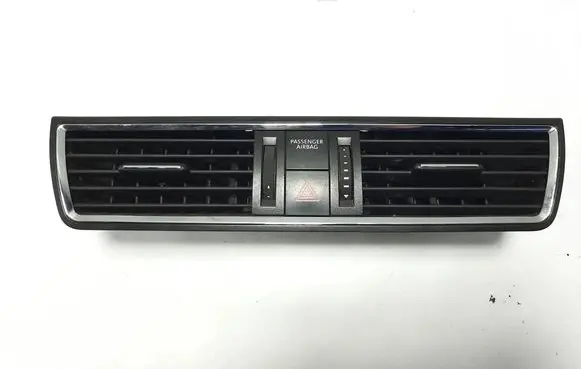 Seat Toledo IV (NH) Dashboard air vent grill cover trim 5JA820951B