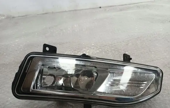Nissan Qashqai Front fog light 90078635