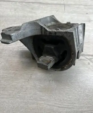 Peugeot 407 Engine mount bracket 326B96 307448