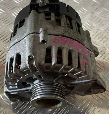 Mercedes-Benz E W213 Generator/alternator A0009063003 18W50