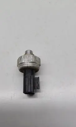 Air conditioning (A/C) pressure sensor