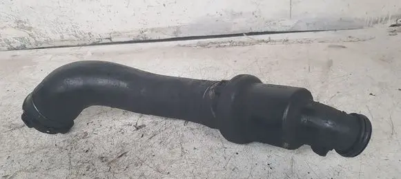 Mercedes-Benz E W212 Intercooler hose/pipe A6511400087
