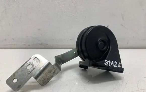 Volvo XC40 Horn signal 30747614IT B34SA