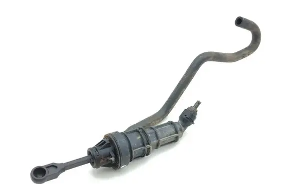 Mitsubishi Outlander Clutch master cylinder 