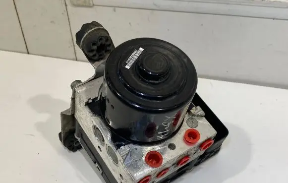 BMW X3 F25 ABS Pump 10021206964 6851086