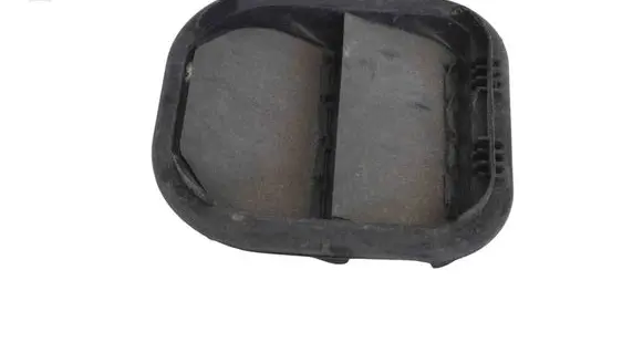 Fiat 500L Quarter panel pressure vent C7234